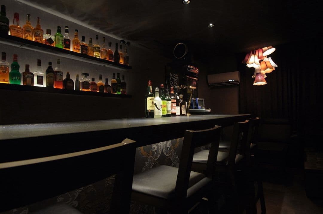 門前仲町 BAR DEKU