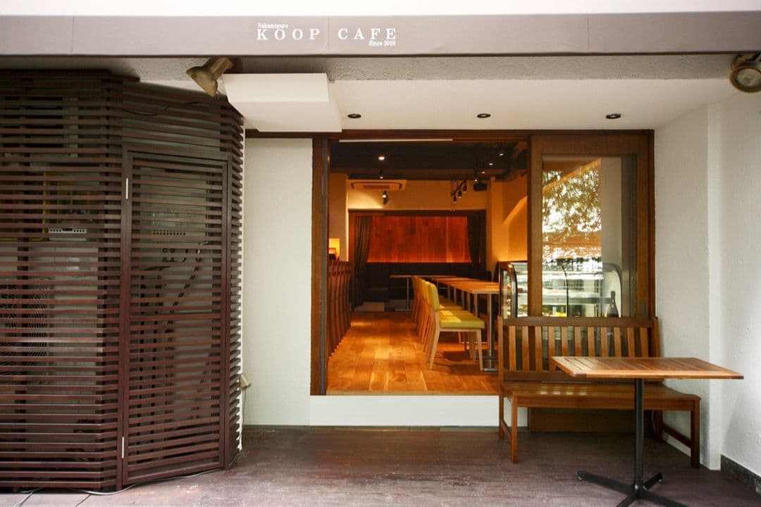 中目黒　桜　クープカフェ