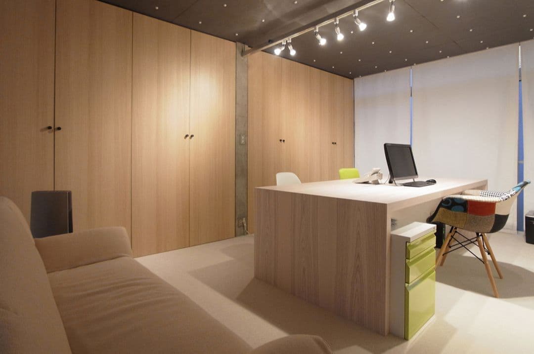 リモートワーク オフィス