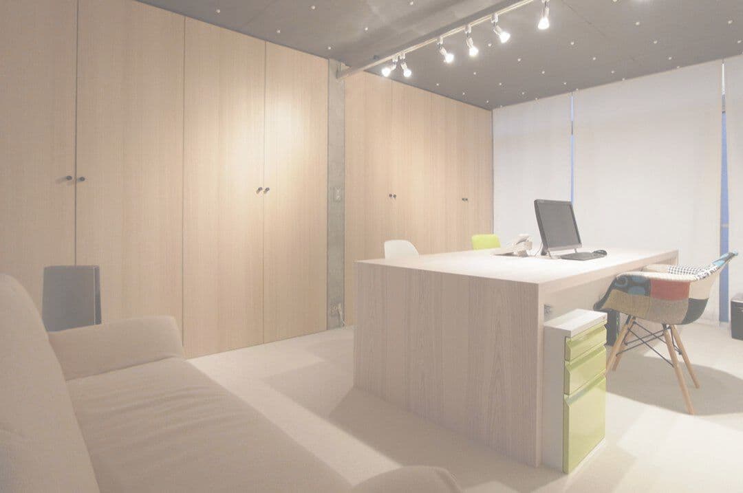 リモートワーク オフィス