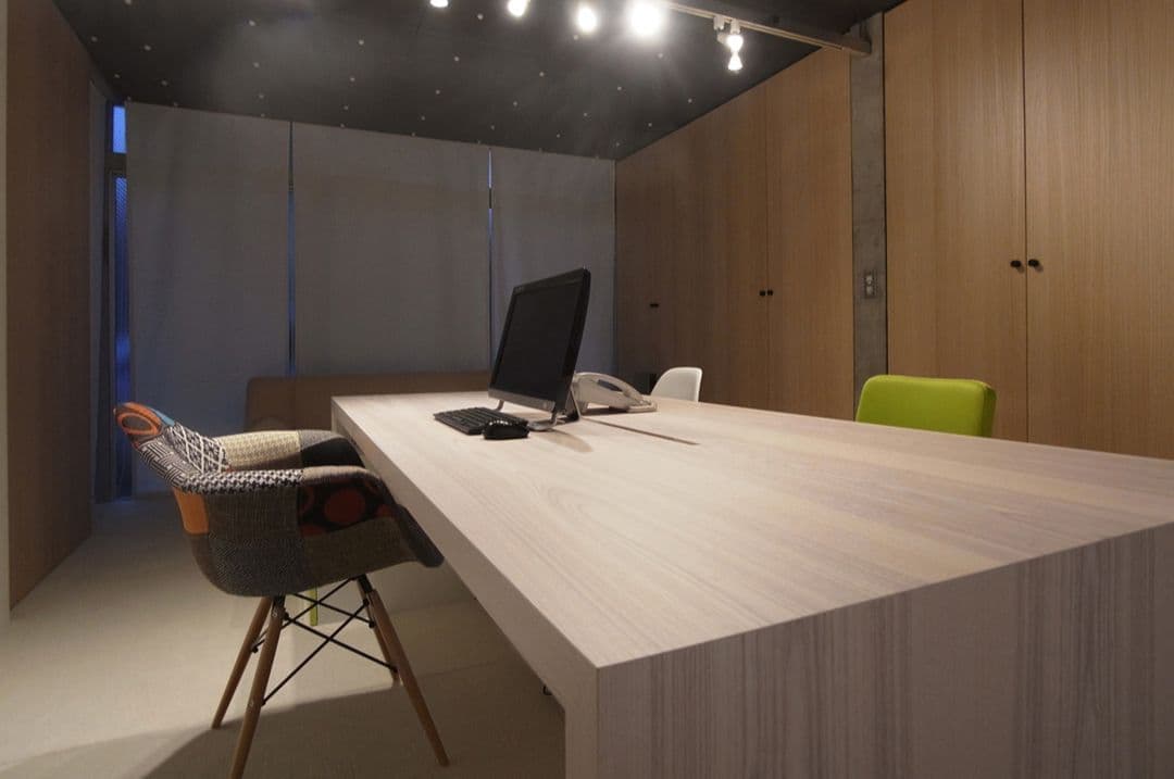 リモートワーク オフィス