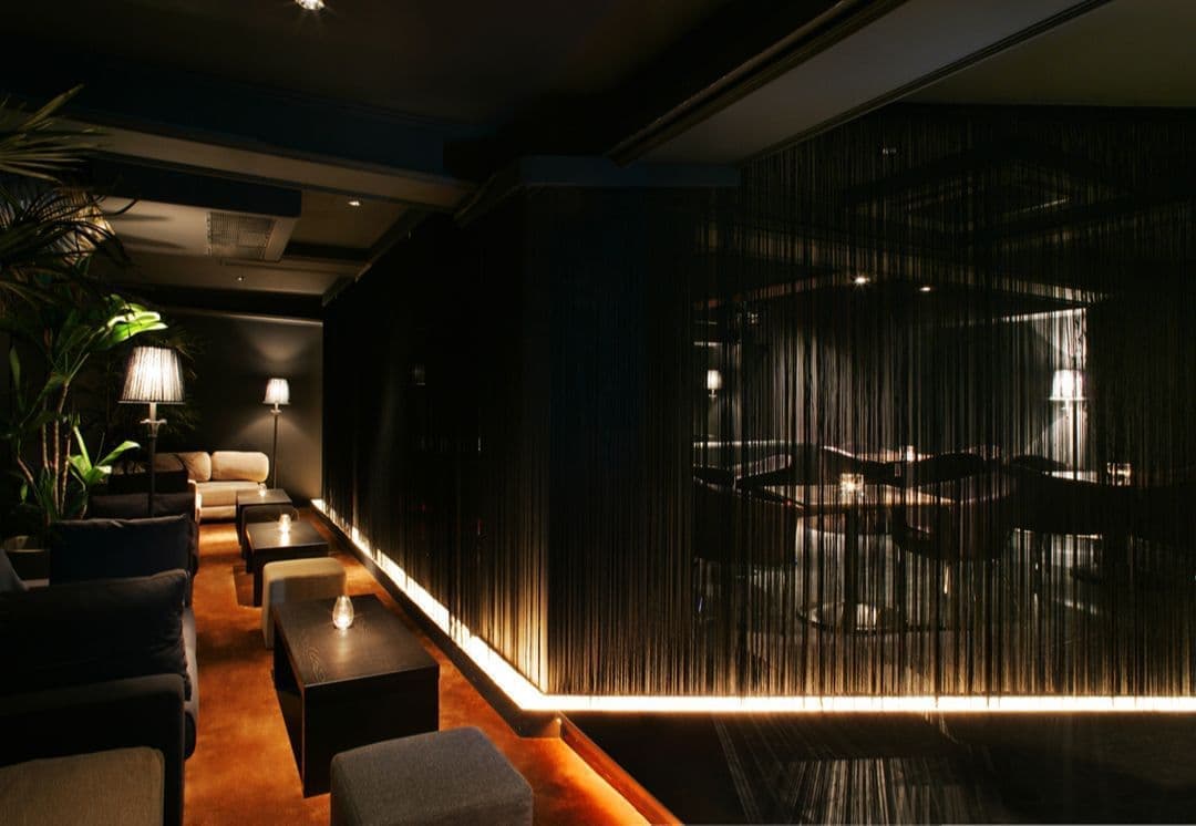 ラウンジ　デザイン　インヴォーク